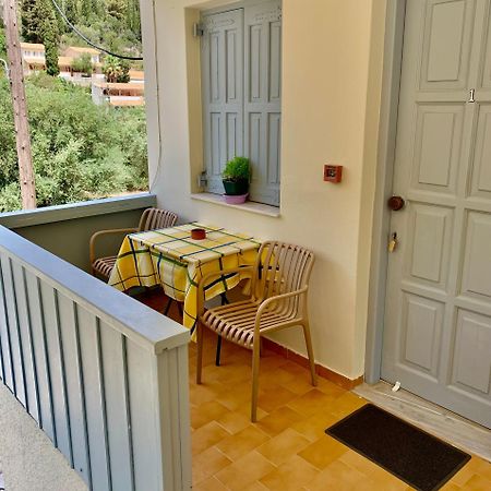 Apartamento Pansion Margarita Áyios Nikítas Exterior foto