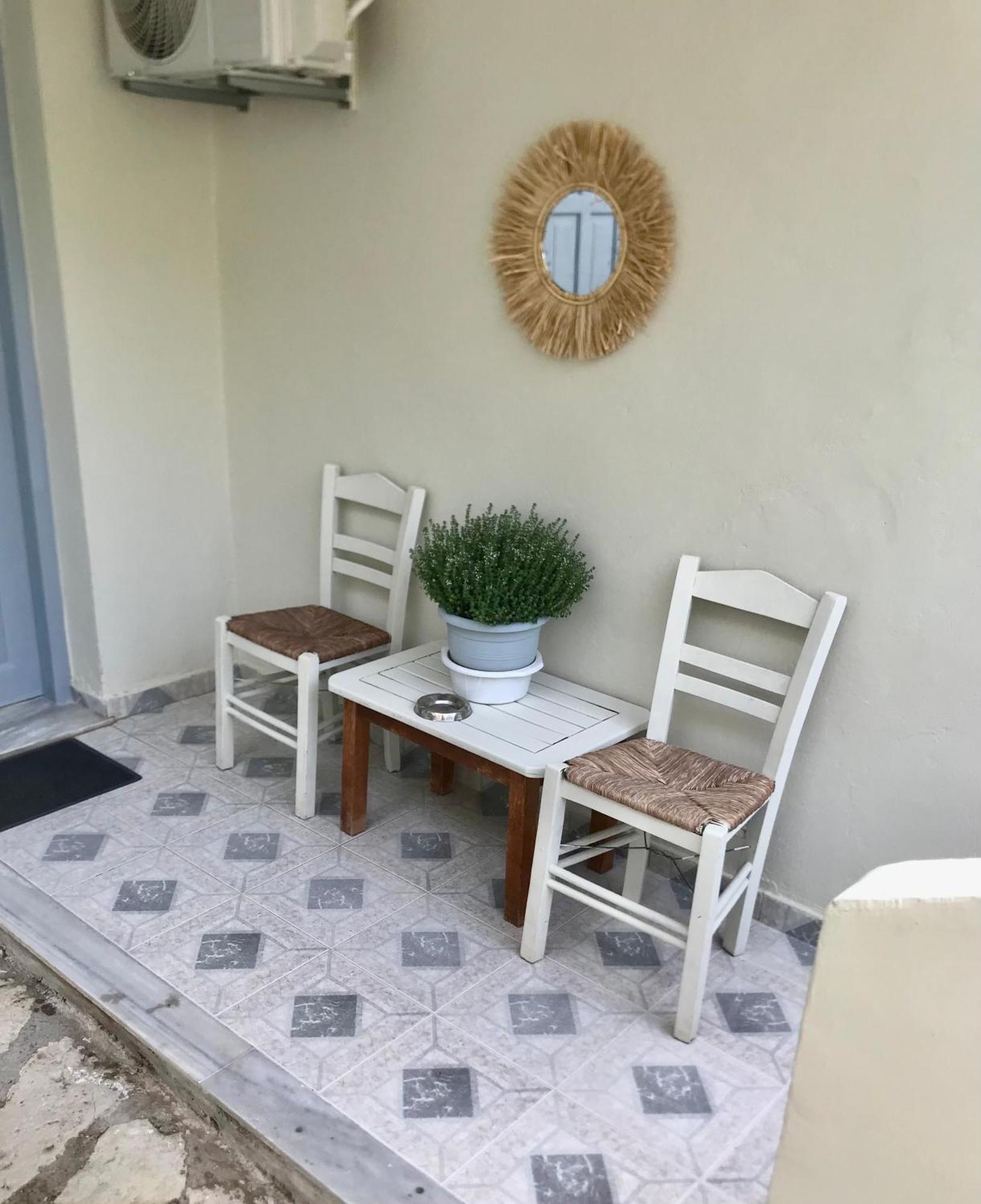Apartamento Pansion Margarita Áyios Nikítas Exterior foto